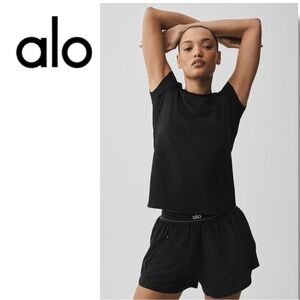 Alosoft Finesse Tee in Black size Medium